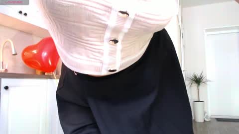  VelvettTime  online show from 15, 2, 2025