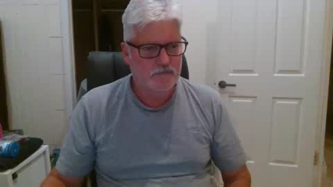 viper654321 online show from 24, 11, 2025