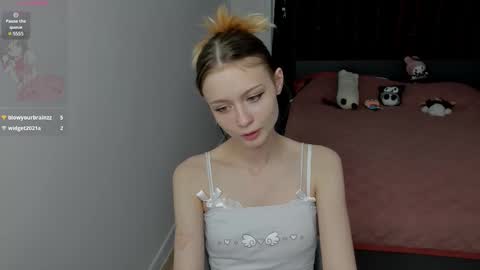 Snapshot of viraglow chatting on 25, 11, 2025 viraglow online show from 25, 11, 2025