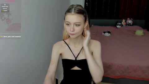 Snapshot of viraglow chatting on 3, 12, 2025 viraglow online show from 3, 12, 2025