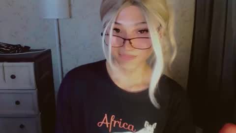 Pearl online show from 11, 4, 2026