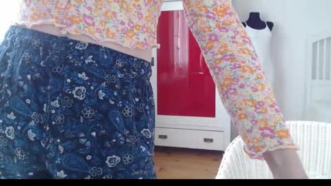 Visceratio online show from 9, 3, 2025