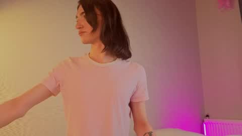 vitahoinss online show from 7, 4, 2026