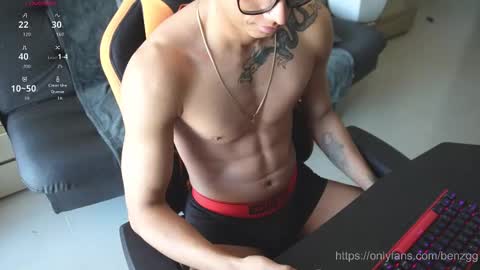 VITO BENZ online show from 19, 12, 2025