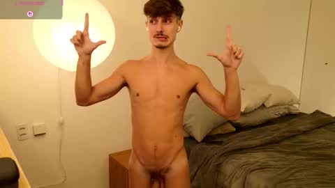 vitoraugustoxxx online show from 10, 3, 2026