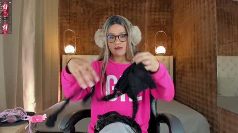 Snapshot of vitta_alfayed chatting on 15, 1, 2025 VittaaaPlease help me with your thumbs up its important online show from 15, 1, 2025