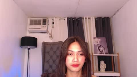 Snapshot of vivahot_zen chatting on 17, 10, 2025 ZEN online show from 17, 10, 2025