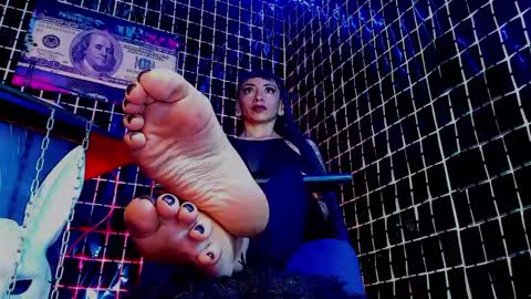 Snapshot of vivi_honey_ chatting on 5, 3, 2025 IGkarol navarret3 online show from 5, 3, 2025