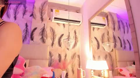 Viviana  online show from 2, 11, 2025