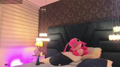 Snapshot of vivi_prinncess chatting on 19, 7, 2026 Viviana online show from 19, 7, 2026