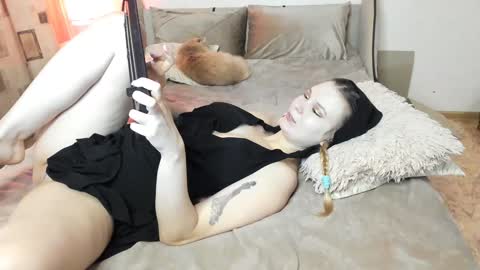 Snapshot of vivian_alison chatting on 31, 1, 2025 vivian_alison online show from 31, 1, 2025
