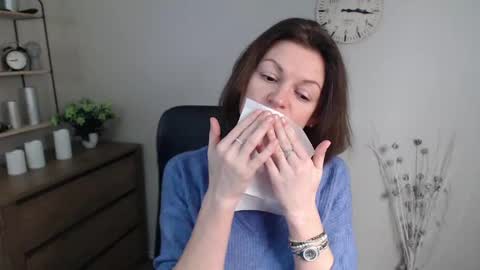 Vivian online show from 13, 1, 2025