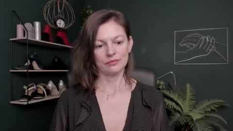 Vivian online show from 13, 11, 2025