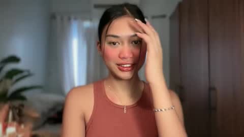 Vivian online show from 4, 5, 2026