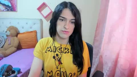 instagram Viviana73215 online show from 10, 1, 2025