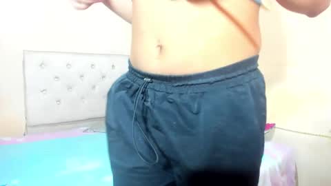 instagram Viviana73215 online show from 11, 3, 2025