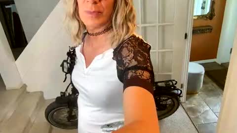 Vivlove online show from 13, 6, 2026