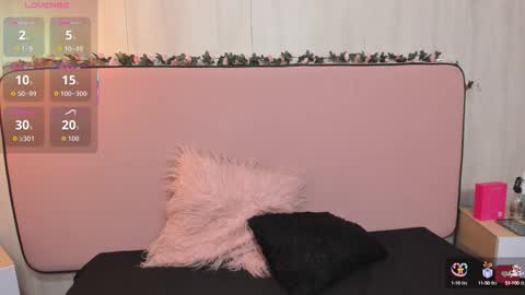 Vivian online show from 23, 9, 2025