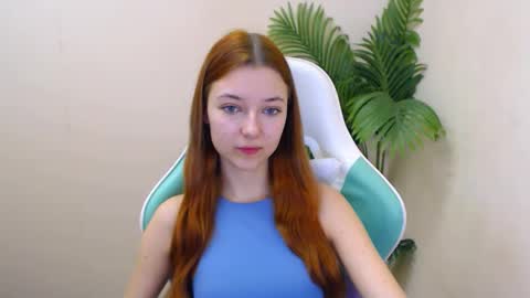 Snapshot of vivien_leight chatting on 29, 1, 2025 Vivien online show from 29, 1, 2025