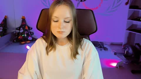 Vivien online show from 26, 12, 2024