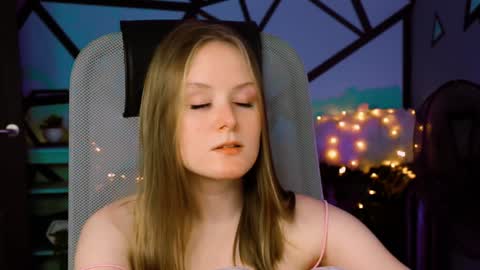 Vivien online show from 19, 1, 2025