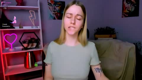 Vivi online show from 4, 3, 2025