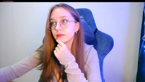 vivivivikkie online show from 8, 4, 2026