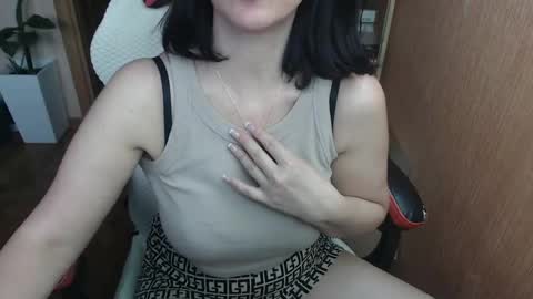 Snapshot of vivo244 chatting on 26, 5, 2026 Eva online show from 26, 5, 2026