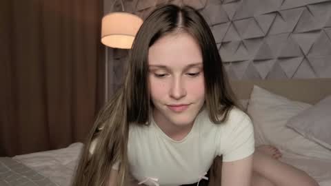 Snapshot of vixcx_ chatting on 14, 9, 2025 vixcx_ online show from 14, 9, 2025