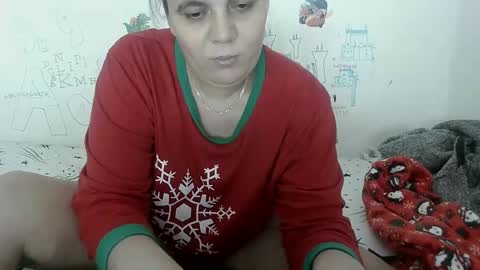 Snapshot of vixenbya chatting on 2, 2, 2025 vixenbya online show from 2, 2, 2025