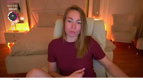 Snapshot of vixenmuse chatting on 3, 6, 2026 Ur Lady online show from 3, 6, 2026