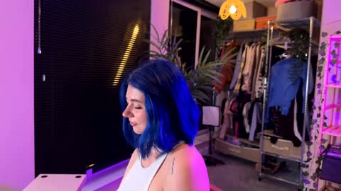 Snapshot of vixenp chatting on 29, 9, 2025 Polly Online mostly at 9pm-2am UK Time online show from 29, 9, 2025