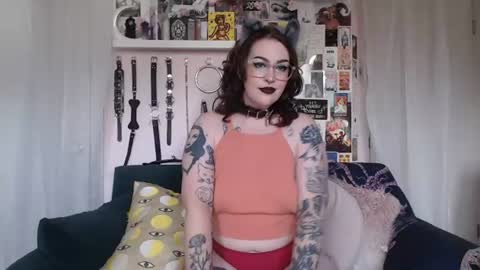Snapshot of vixinvvitch chatting on 24, 6, 2026 VIXIN online show from 24, 6, 2026