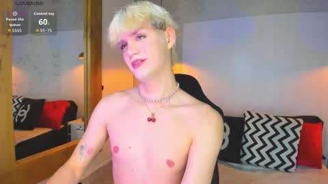 Snapshot of vladhellsing4 chatting on 7, 2, 2026 Vlad online show from 7, 2, 2026