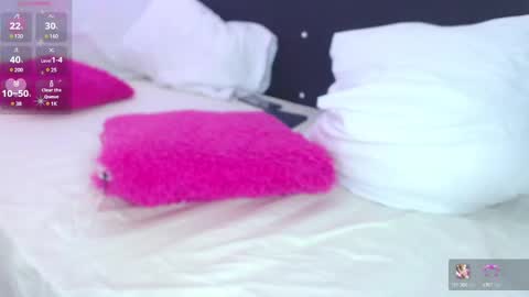 Snapshot of vmara_ chatting on 13, 2, 2025 MARA online show from 13, 2, 2025