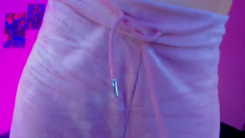 Snapshot of void_smokin chatting on 28, 6, 2026 Gabriela online show from 28, 6, 2026