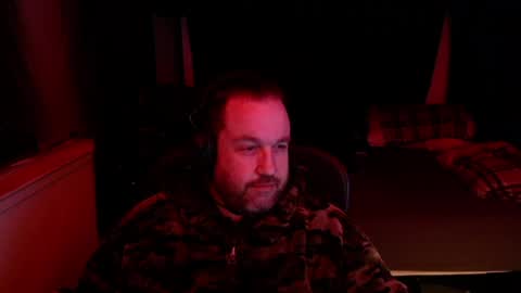 Snapshot of voidcatdaddy chatting on 21, 4, 2026 Rev online show from 21, 4, 2026