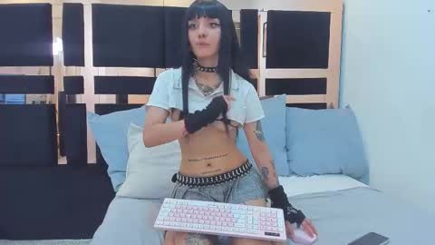 Lisa online show from 14, 12, 2025