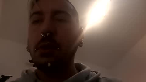 Snapshot of volpecesare419 chatting on 2, 3, 2025 volpecesare419 online show from 2, 3, 2025