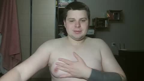 Snapshot of volshebnik_130 chatting on 3, 3, 2025 Volshebnik1302 online show from 3, 3, 2025