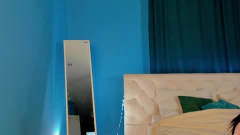 Snapshot of vonen_ray chatting on 29, 4, 2026 Vonen online show from 29, 4, 2026