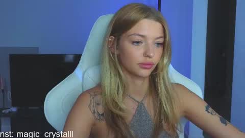 Aliceinst magic crystalll online show from 8, 6, 2026