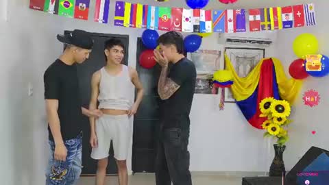 voyeurism_guys online show from 28, 6, 2026