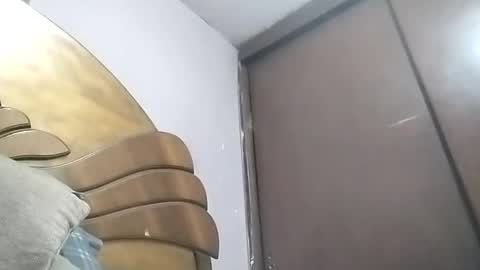 Snapshot of vujadetr chatting on 19, 11, 2025 vujadetr online show from 19, 11, 2025