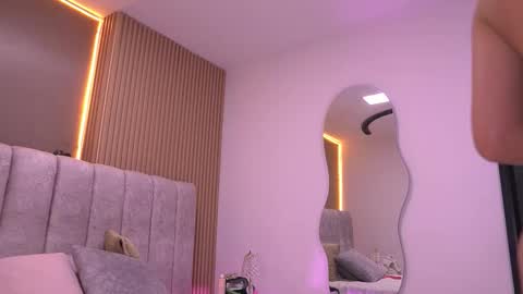 Snapshot of vvioleta_ chatting on 21, 2, 2026 Violeta online show from 21, 2, 2026