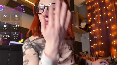 ILONA A week goal new laptop online show from 14, 1, 2026