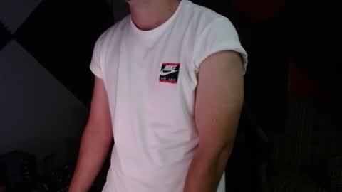 w33dgvy online show from 26, 4, 2026