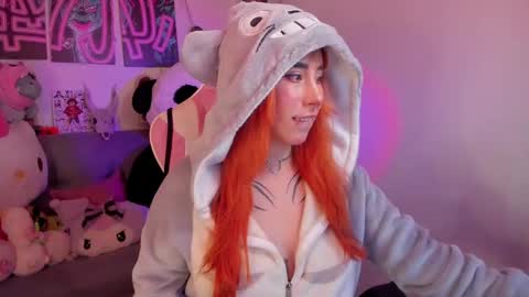 Snapshot of waifu_aika chatting on 23, 12, 2024 AIKA  online show from 23, 12, 2024