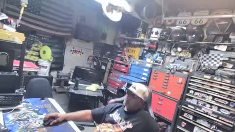 wakesblowinclouds online show from 29, 9, 2025