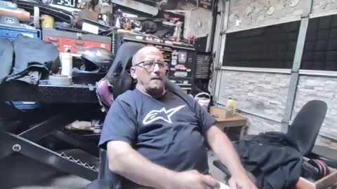 wakesblowinclouds online show from 7, 2, 2026